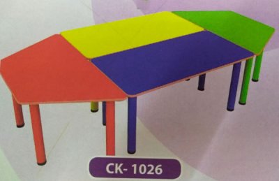 Kreş Trapez Masası  4 Parça